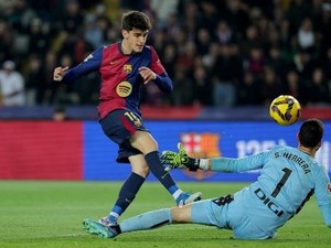 Dilepas Barcelona, Pau Victor Bakal Berseragam Sporting Braga