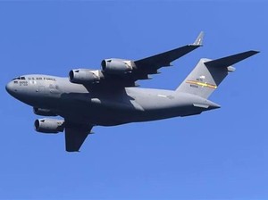 AS Mendadak Kerahkan Banyak Pesawat Militer ke Eropa, Ada Apa?