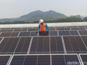 RI Bakal Gandeng Perusahaan China buat Bangun PLTS 100 GW
