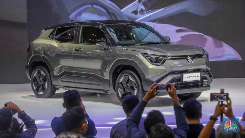 Suasna acara Gaikindo Indonesia International Auto Show (GIIAS) di ICE BSD City, Kabupaten Tangerang, Rabu (23/7/2024). (CNBC Indonesia/Faisal Rahman)