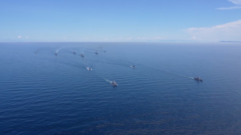 UKRAINE-CRISIS/RUSSIA-NAVY A view shows Russian warships during major naval drills, which are conducted by the Russian Navy in the Pacific and Arctic oceans and in the Baltic and Caspian seas, at an unknown location, in this still image taken from video released July 23, 2025. Russian Defence Ministry/Handout via REUTERS ATTENTION EDITORS - THIS IMAGE HAS BEEN SUPPLIED BY A THIRD PARTY. NO RESALES. NO ARCHIVES. MANDATORY CREDIT.