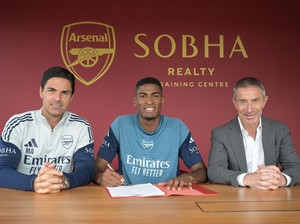 Arsenal Resmi Daratkan Mosquera dari Valencia