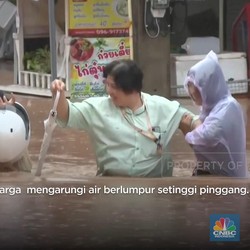 Diterjang Badai Tropis, Tetangga RI ini Dilanda Banjir