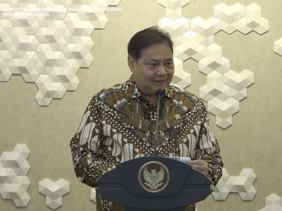 Angka Kemiskinan Turun di Tengah Gelombang PHK, Ini Komentar Airlangga