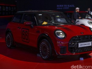 MINI Countryman Ber-DNA Indonesia Hadir di GIIAS 2024