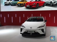 MG4 EV Max Resmi Meluncur, Sekali Cas Bisa Tempuh 540 Km-Harga Segini