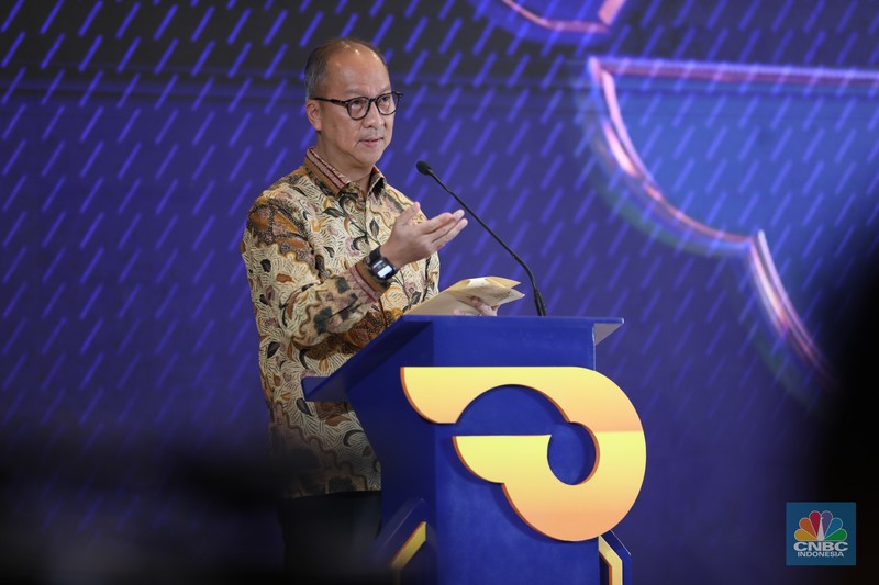 Pameran otomotif terbesar di RI, Gaikindo Indonesia International Auto Show (GIIAS) 2025 resmi dibuka hari ini, Kamis (24/7/2025). Pameran otomotif terbesar di RI, Gaikindo Indonesia International Auto Show (GIIAS) 2025 resmi dibuka hari ini, Kamis (24/7/2025). (CNBC Indonesia/Tri Susilo)
