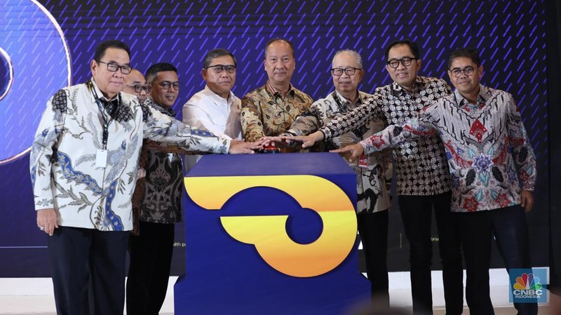 Pameran otomotif terbesar di RI, Gaikindo Indonesia International Auto Show (GIIAS) 2025 resmi dibuka hari ini, Kamis (24/7/2025). (CNBC Indonesia/Tri Susilo)