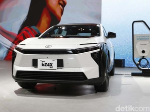 Nilai Jual Mobil Diduga Toyota bZ4X Rakitan Lokal: Mulai Rp 700 Jutaan