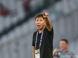 Dalih Pelatih Vietnam Sempat Halangi Robi Darwis Lakukan Lemparan