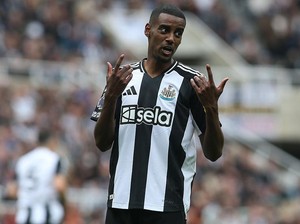 Isak di Pusaran Saga Transfer, Anthony Gordon Beri Dukungan Moral