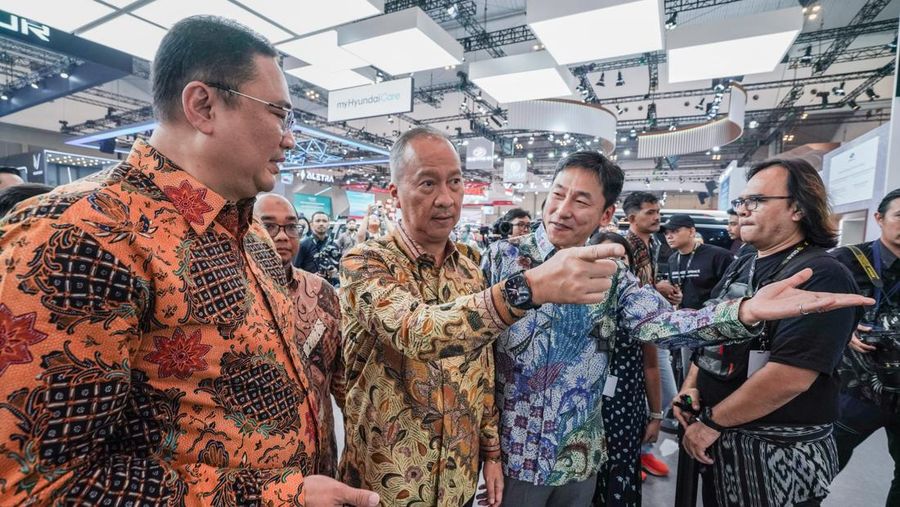 GAIKINDO Indonesia International Auto Show (GIIAS) 2025 resmi dibuka pada Kamis (24/7). PT Hyundai Motors Indonesia (HMID) kembali hadir dalam pameran otomotif terbesar di Indonesia dengan meluncurkan STARGAZER Cartenz dan Cartenz X. (Dok. PT Hyundai Motors Indonesia)