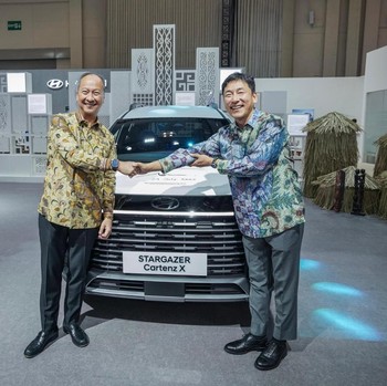 Sambangi GIIAS 2025, Menperin Apresiasi Peluncuran STARGAZER Cartenz