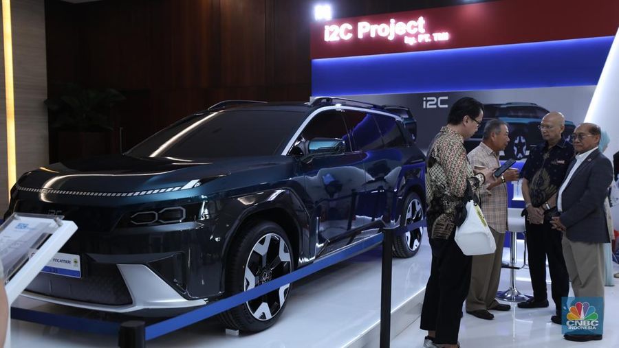 I2C (Indigenous Indonesia Car) di bawah naungan Teknologi Militer Indonesia (TMI) di GIIAS 2025. (CNBC Indonesia/Tri Susilo)