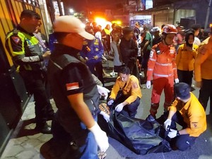 3 Remaja Terjatuh Saat Boncengan Motor di Surabaya, 1 Orang Meninggal