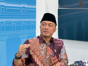 Respons Prabowo soal Wamenaker Immanuel Ebenezer Ditangkap KPK