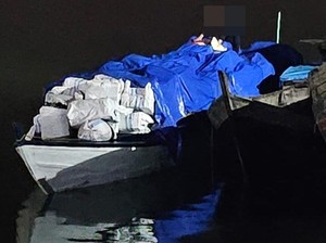 Bea Cukai Batam Gagalkan Penyelundupan Narkoba-266 Koli Barang Kiriman Ilegal