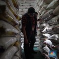 Pasar Induk Beras Cipinang Digerebek Satgas Pangan Polri, Ada Apa?
