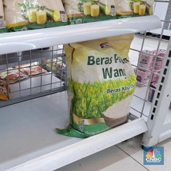 Harga Beras Premium di Ritel Ini Turun, Cek Mereknya