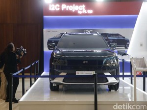 Mobil Nasional Bikinan RI Bakal Dijual di Bawah Rp 300 Juta, Ini Rival-rivalnya