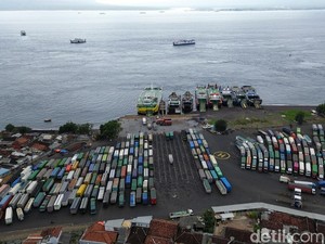 ASDP Datangkan 1 Kapal Tambahan Atasi Kemacetan di Pelabuhan Ketapang