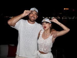 Jelang Menikah, Taylor Swift & Travis Donasi Rp 466 M ke Berbagai Badan Amal