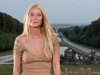 Pulihkan Citra, Astronomer Gaet Mantan Istri Chris Martin