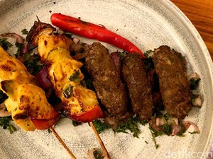 Eksplorasi Cita Rasa Italia hingga Timur Tengah di Trans Luxury Hotel