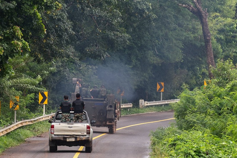 Kerusakan akibat saling serang antara Kamboja dan Thailand terlihat di provinsi Sisaket, wailayah perbatasan yang disengketakan, Minggu (27/7/2025). REUTERS/Athit Perawongmetha Kerusakan akibat saling serang antara Kamboja dan Thailand terlihat di provinsi Sisaket, wailayah perbatasan yang disengketakan, Minggu (27/7/2025). (REUTERS/Athit Perawongmetha)
