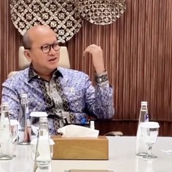 Tantiem Komisaris BUMN Disetop, Rosan: Bukan Pemangkasan Honorarium