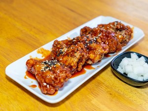 Resep Chicken Wings Saus Madu BBQ ala Restoran, Gurih, dan Meresap