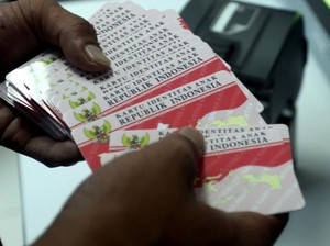 Apa Itu KTP Pink untuk Anak-anak? Ini Bedanya dengan KTP Biru