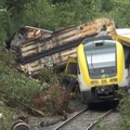 Video: Kecelakaan Kereta Hingga Terguling, 3 Penumpang Tewas