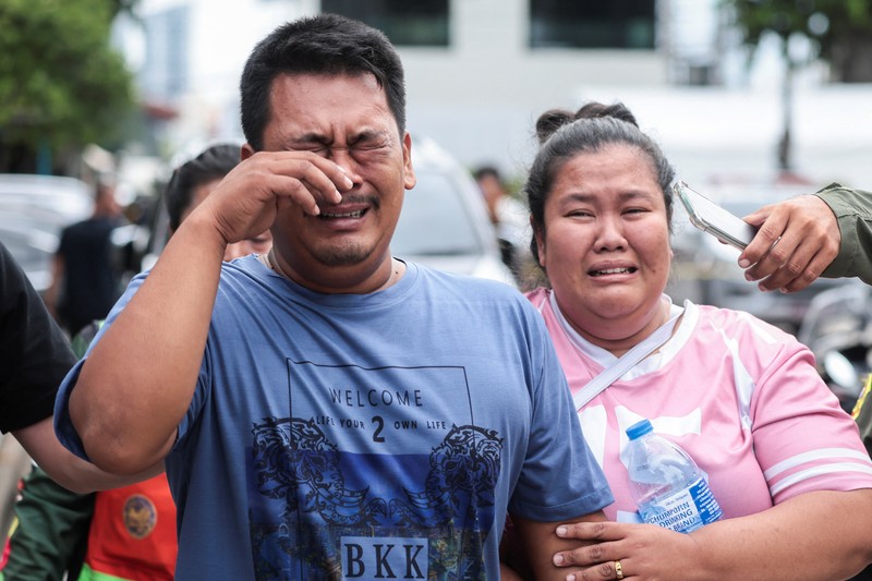 Penembakan massal mengguncang ibu kota Thailand, Bangkok. Penembakan massal mengguncang ibu kota Thailand, Bangkok, Senin (28/7/2025). Empat orang dilaporkan tewas. (REUTERS/PATIPAT JANTHONG)