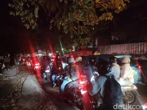 Lalin di Sekitar Pasar Taman Puring Jaksel Macet Parah Imbas Kebakaran