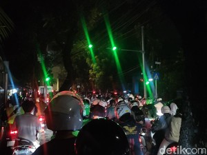 Video: Kemacetan Imbas Kebakaran Taman Puring