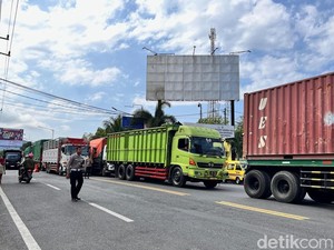 Lalu Lintas Situbondo-Banyuwangi Kembali Lancar