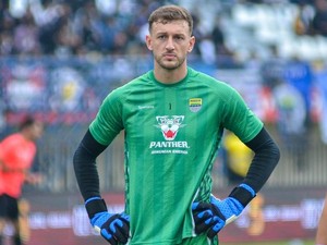 Rapor Adam Przybek Selama Setengah Musim di Persib
