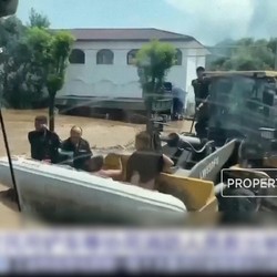 Video: Hujan Deras Guyur Beijing, 30 Tewas-80.000 Warga Dievakuasi