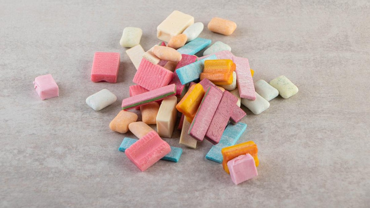 Cemilan Anak Populer: Ribuan Mikroplastik Mengintai Kesehatan!