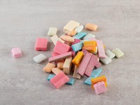 Jajanan Favorit Anak Ternyata Mengandung Ribuan Mikroplastik