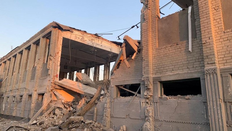 Kondisi kerusakan akibat serangan udara Rusai di wilayah Zaporizhzhia, Ukraina, Selasa (29/7/2025). (State Penitentiary Service of Ukraine/Handout via REUTERS)