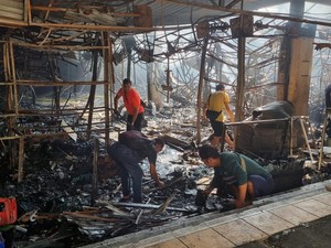 Video: Pedagang Sebut Kebakaran Pasar Taman Puring Akibat Korsleting