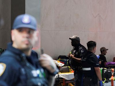 Brutal! Penembak Massal Masuk Gedung Kantor, 5 Orang Tewas