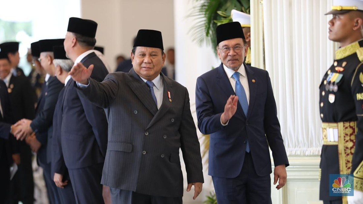 Anwar Ibrahim Resmi Bertemu Prabowo Hari Ini di Istana, Bahas Apa?
