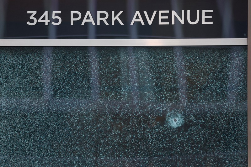 Suasana lokasi penembakan massal mematikan di Manhattan, New York City, AS, (29/7/2025). (REUTERS/Mike Segar) Suasana lokasi penembakan massal mematikan di Manhattan, New York City, AS, (29/7/2025). (REUTERS/Mike Segar)