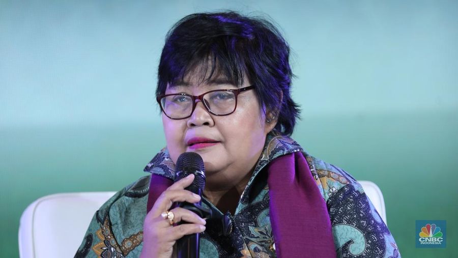Dirut Diseminasi dan Pemanfaatan Riset dan Inovasi Daerah, Sri Nuryanti saat menyampaikan paparan dalam acara Merdeka Polusi di 25Hours Hotel, Jakarta, Rabu (30/7/2025). (CNBC Indonesia/Tri Susilo)