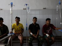 Deal Gencatan Senjata! Tentara Garis Terdepan Kamboja Jalani Perawatan