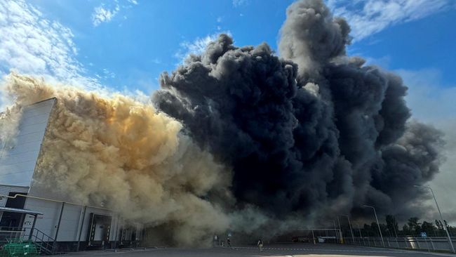 Putin Ngamuk! Ini Potret Gudang Makan Ukraina Dihantam Rudal Rusia