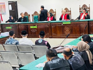 Eks Gubernur Bengkulu Rohidin Mersyah Dituntut 8 Tahun Penjara